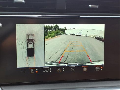 Used 2024 GMC Sierra 2500 Denali Ultimate w/ Max Trailering Package AWD/4WD image 24