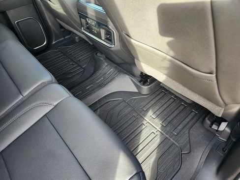 New 2026 GMC Sierra 1500 SLT w/ SLT Premium Plus Package image 9