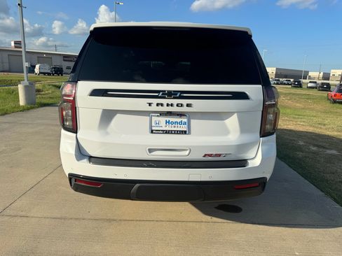Used 2024 Chevrolet Tahoe RST w/ Luxury Package RWD image 7