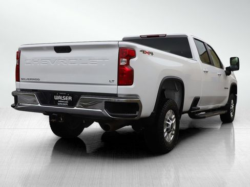 Used 2024 Chevrolet Silverado 2500 LT AWD/4WD image 5