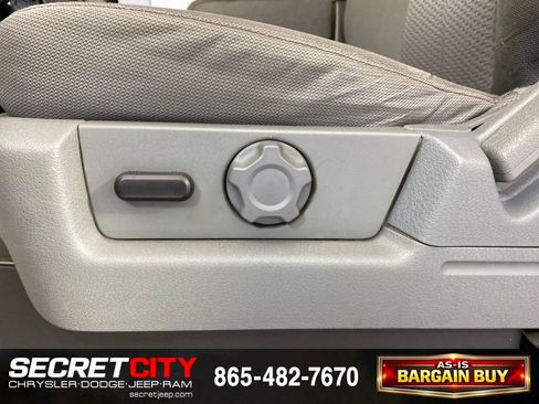 Used 2013 Ford F150 XLT w/ Luxury Equipment Group AWD/4WD image 13
