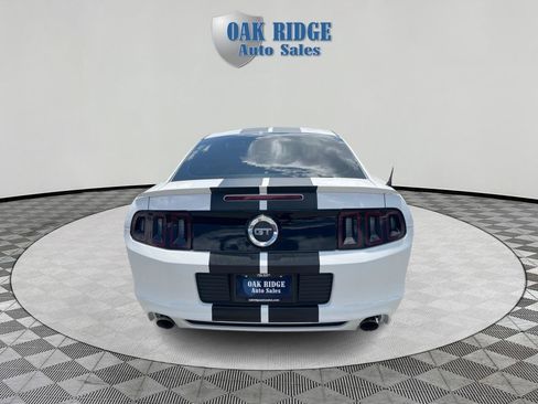 Used 2014 Ford Mustang GT RWD image 6