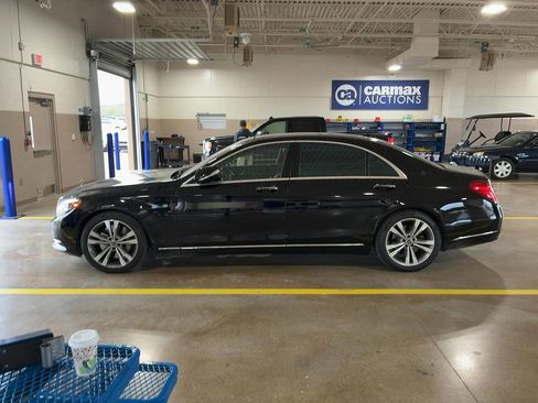 Used 2017 Mercedes-Benz S 550 4MATIC Sedan image 5