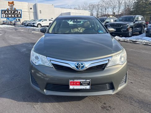 Used 2012 Toyota Camry LE image 2