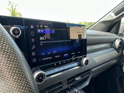 Used 2024 Chevrolet Colorado Trail Boss w/ Advanced Trailering Package AWD/4WD image 26