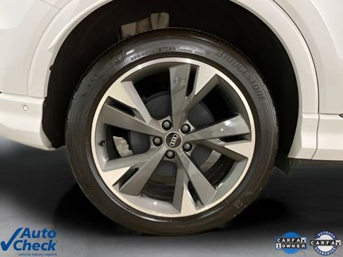 Used 2024 Audi Q4 e-tron Premium Plus w/ Premium Plus image 23