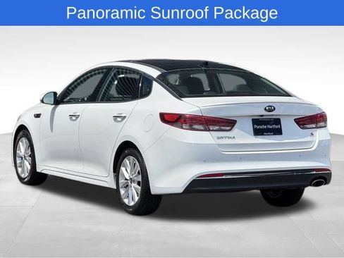 Used 2018 Kia Optima S w/ Panoramic Sunroof Package FWD image 3
