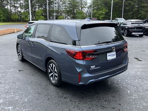 Used 2026 Honda Odyssey EX-L image 8
