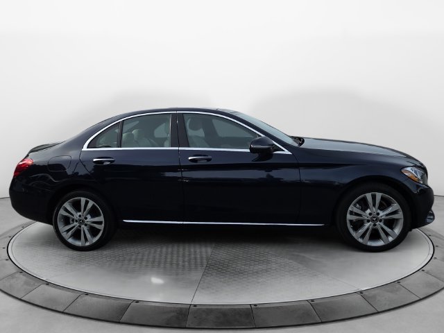 Used 2018 Mercedes-Benz C 300 4MATIC Sedan image 6