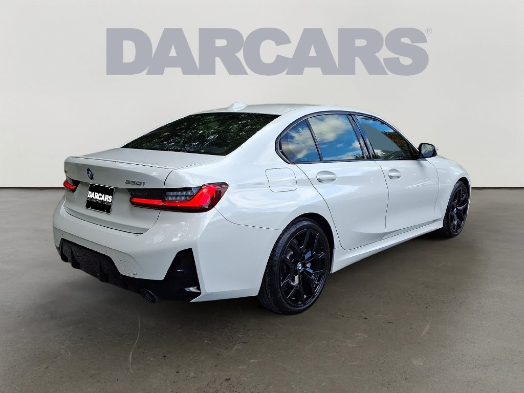 Used 2026 BMW 330i xDrive Sedan w/ M Sport Package AWD/4WD image 6