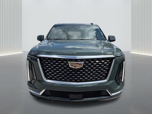New 2026 Cadillac Escalade ESV Luxury image 2