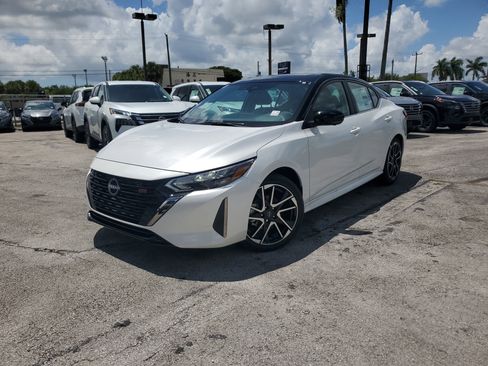 New 2025 Nissan Sentra SR w/ SR Premium Package image 26