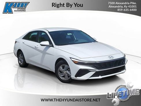 New 2026 Hyundai Elantra SE w/ Cargo Package FWD image 1