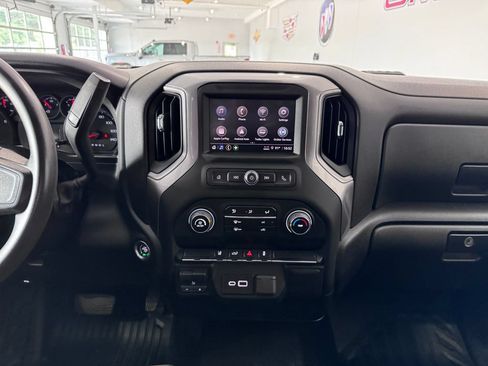 Certified 2024 Chevrolet Silverado 2500 W/T w/ WT Convenience Package AWD/4WD image 17