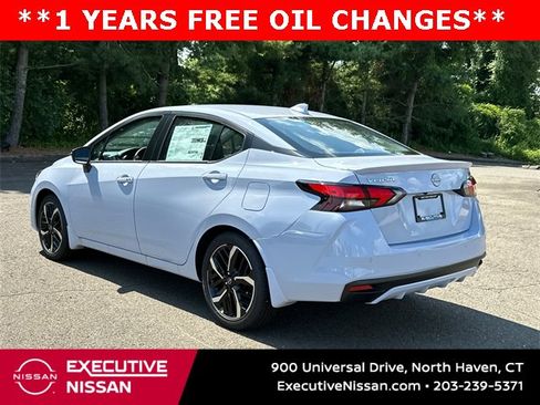 New 2025 Nissan Versa SR w/ Trunk Package image 4