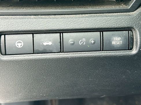 Used 2019 Nissan Altima 2.5 SL FWD image 10