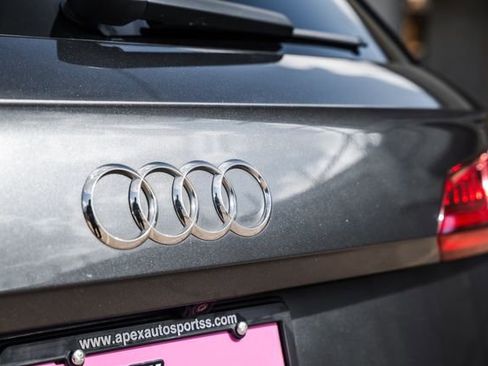 Used 2019 Audi SQ5 Premium Plus w/ Premium Plus Package image 45