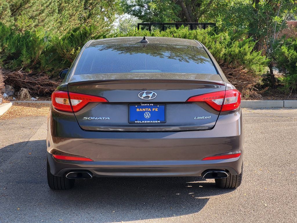 Used 2017 Hyundai Sonata Limited w/ Tech Package 03 FWD image 6