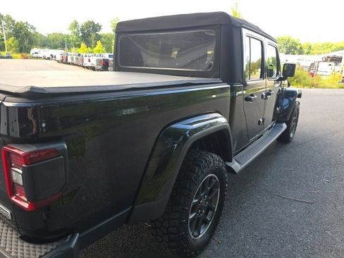 Used 2020 Jeep Gladiator Overland AWD/4WD image 5