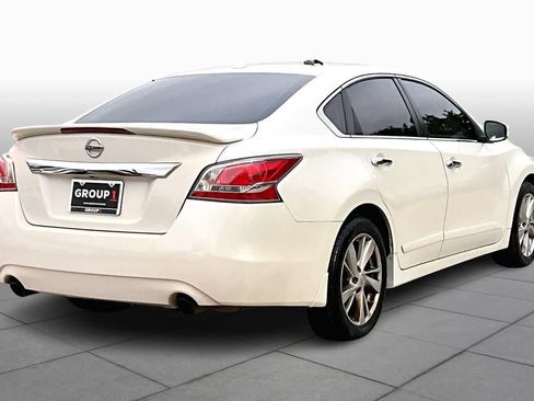 Used 2014 Nissan Altima 2.5 SL w/ Technology Package image 11