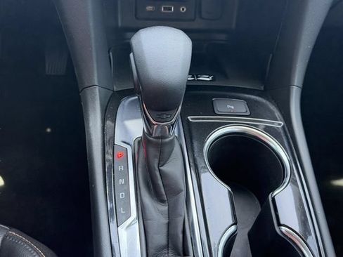 Used 2022 Chevrolet Equinox Premier FWD image 28