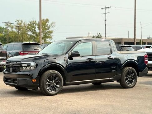 Used 2024 Ford Maverick Lariat w/ Black Appearance Package AWD/4WD image 41