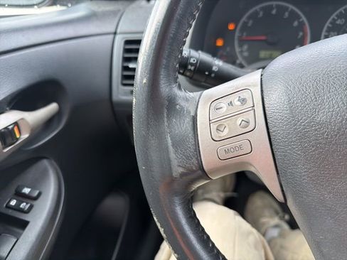 Used 2009 Toyota Corolla LE image 30