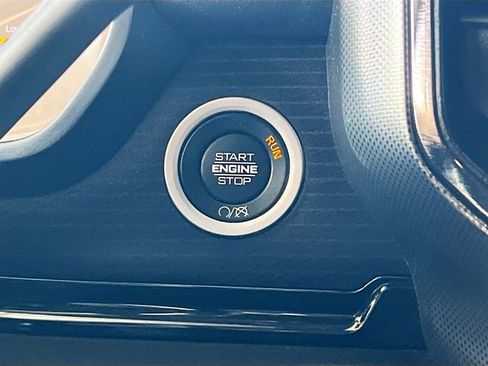 Used 2024 RAM 2500 Limited image 19