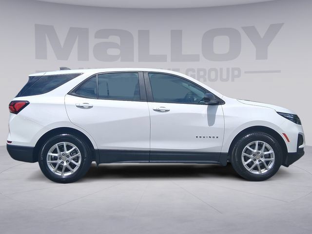 Used 2023 Chevrolet Equinox LS FWD image 6