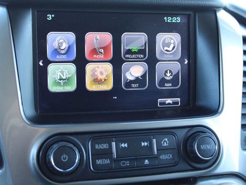 Used 2019 Chevrolet Suburban LT image 38