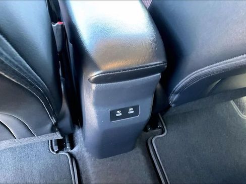 Certified 2025 Nissan Kicks SR w/ Interior Electronics Package FWD image 31