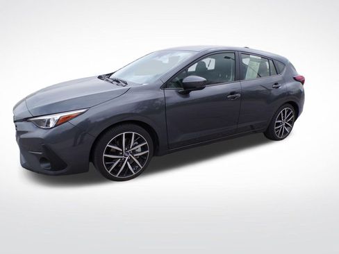 Used 2025 Subaru Impreza 2.0i Sport AWD/4WD image 2