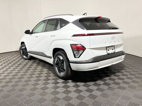 New 2025 Hyundai Kona SEL image 12