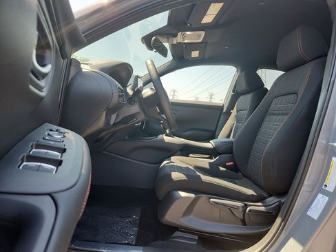 New 2026 Honda HR-V Sport image 9