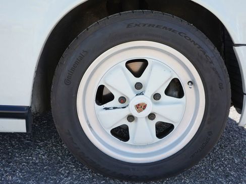 Used 1987 Porsche 911 Carrera image 22