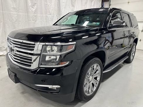 Used 2019 Chevrolet Tahoe Premier AWD/4WD image 3