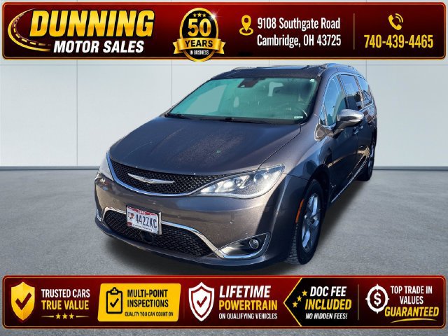 Used 2017 Chrysler Pacifica Limited FWD 360° Tour