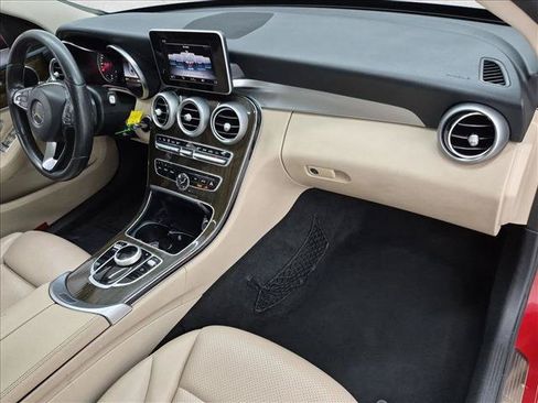 Used 2018 Mercedes-Benz C 300 Sedan image 20