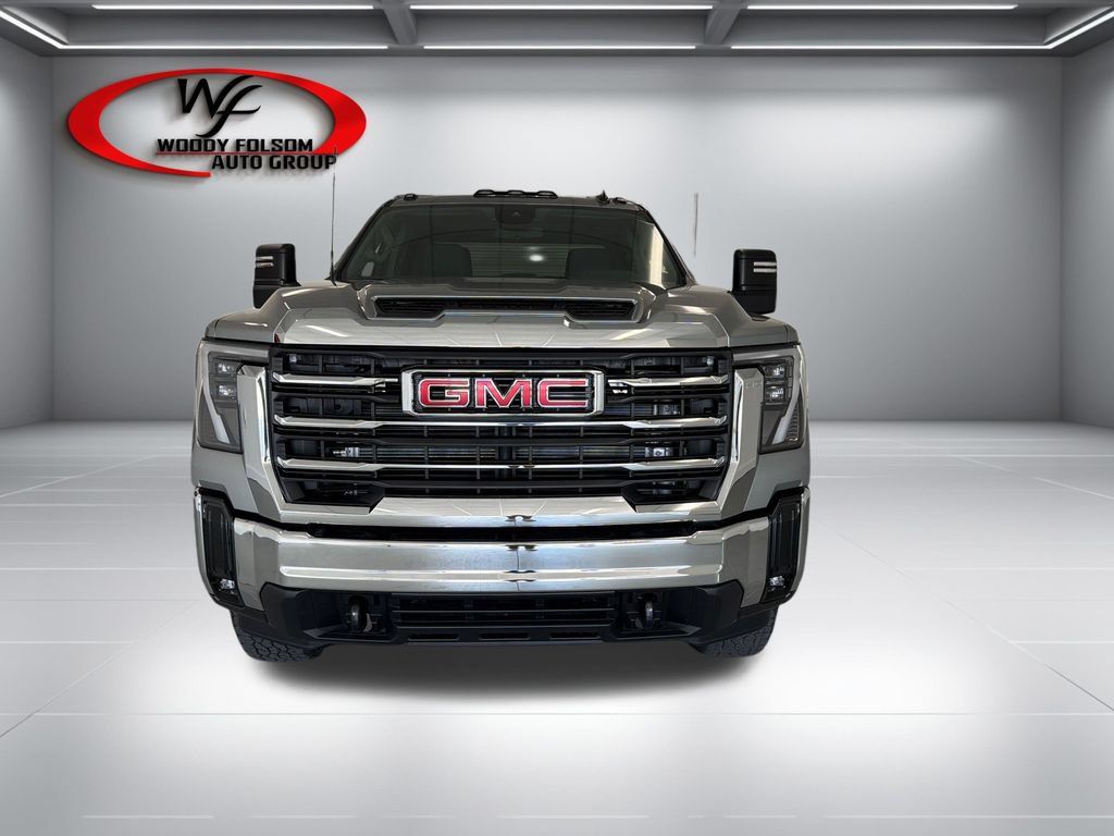 New 2026 GMC Sierra 3500 SLE w/ SLE Value Package AWD/4WD image 2