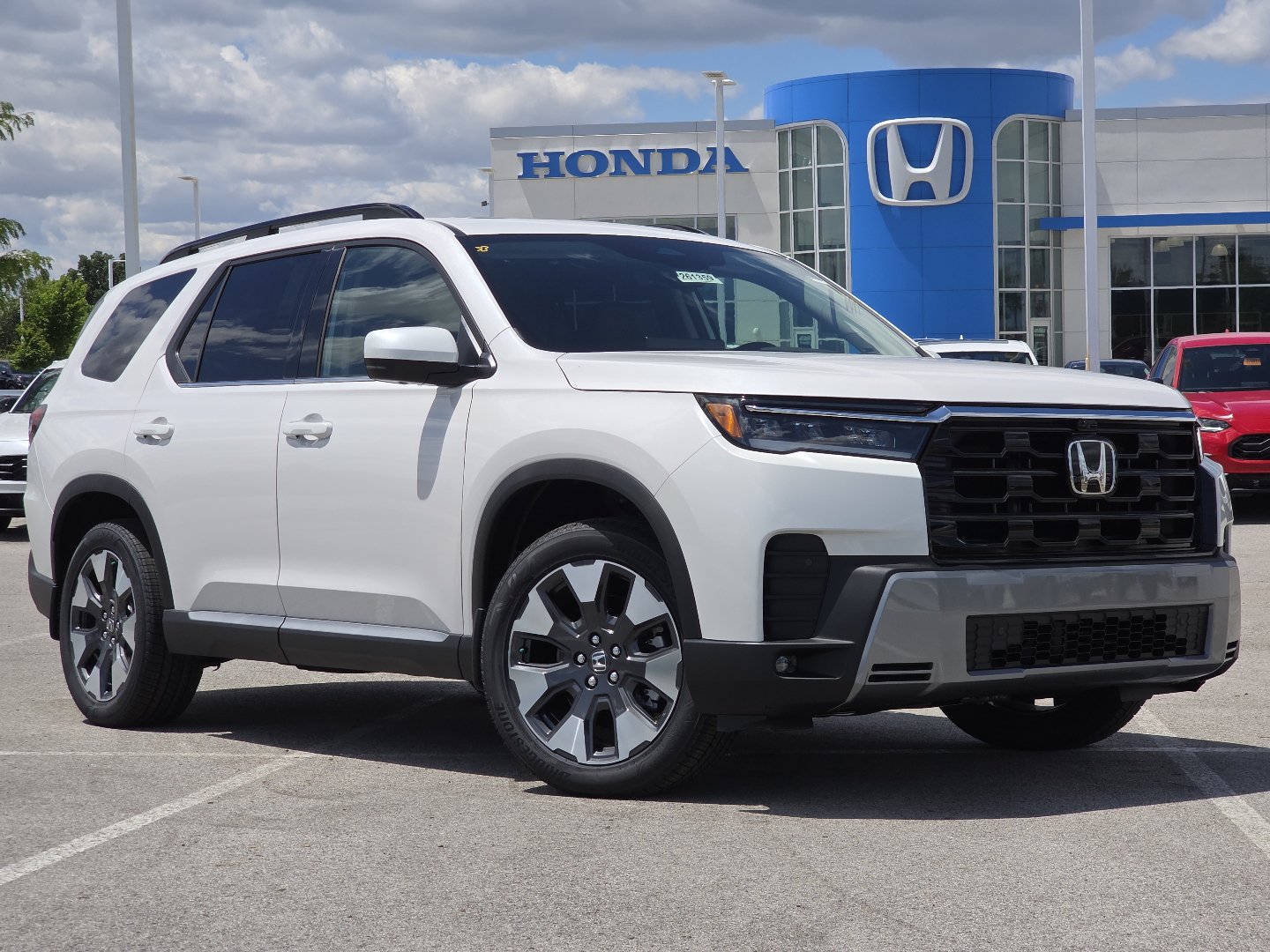 New 2026 Honda Pilot Touring image 2