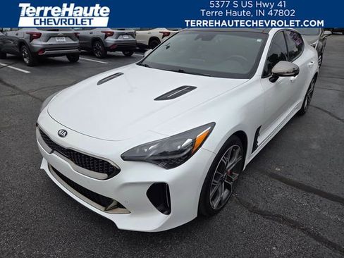 Used 2020 Kia Stinger GT1 RWD image 1