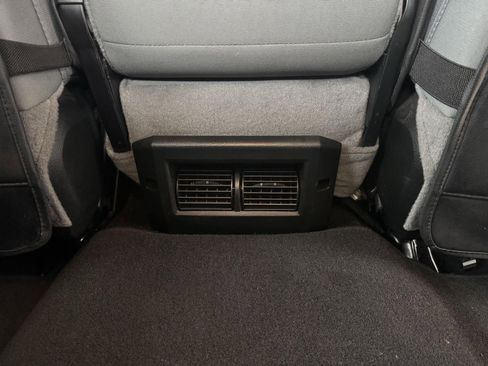 Used 2018 RAM 1500 Express w/ Express Value Package image 28