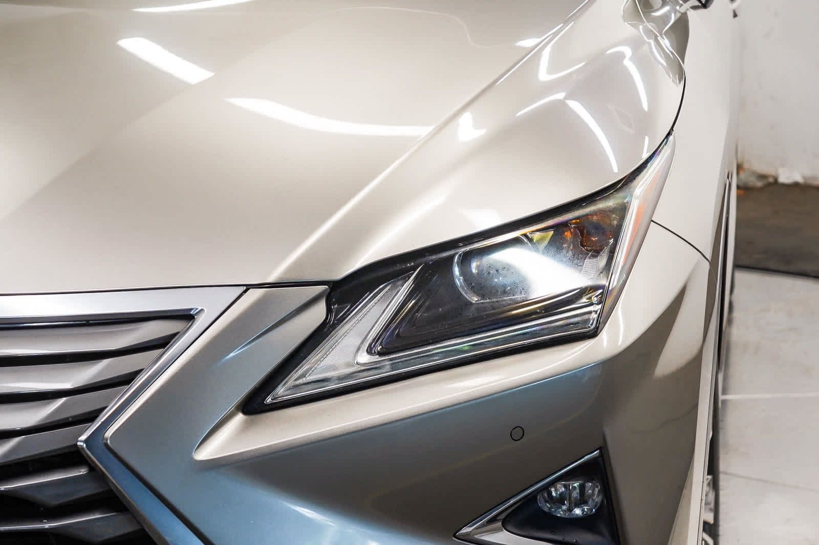 Used 2019 Lexus RX 350 FWD w/ Navigation Package image 7