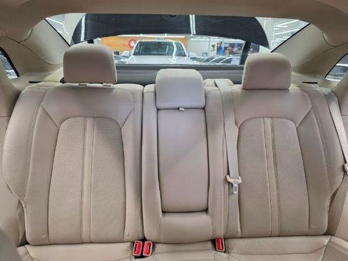Used 2016 Lincoln MKZ w/ Equipment Group 300A Reserve FWD image 12