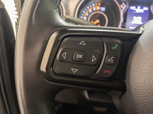 Used 2023 Jeep Gladiator Sport image 25