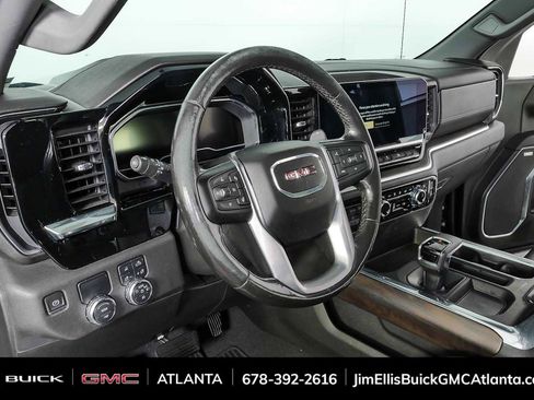 Used 2022 GMC Sierra 1500 SLT w/ SLT Premium Plus Package RWD image 4