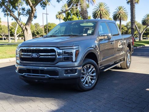 Used 2025 Ford F150 Lariat w/ Equipment Group 501A Mid AWD/4WD image 2