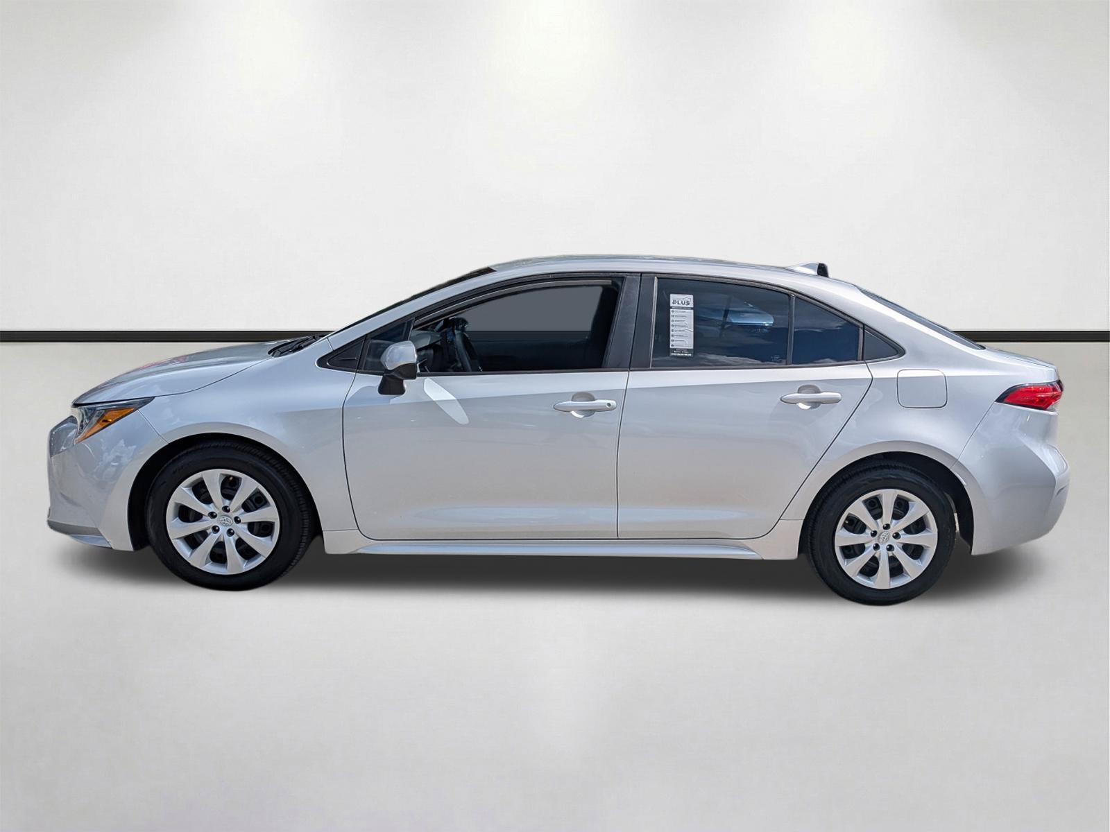 Used 2023 Toyota Corolla LE FWD image 7