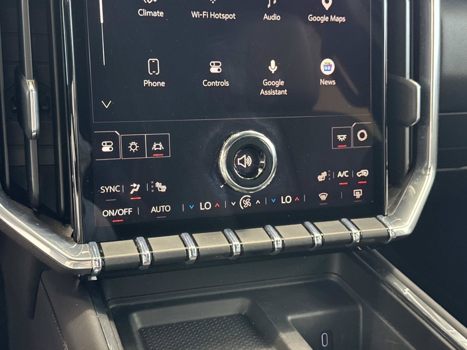 Used 2026 GMC Acadia Elevation w/ Elevation Premium Package FWD image 18