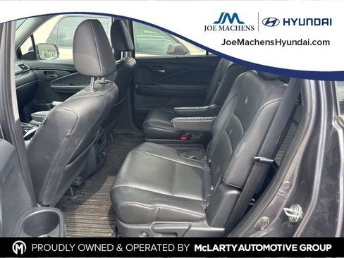 Used 2020 Honda Pilot Elite image 6